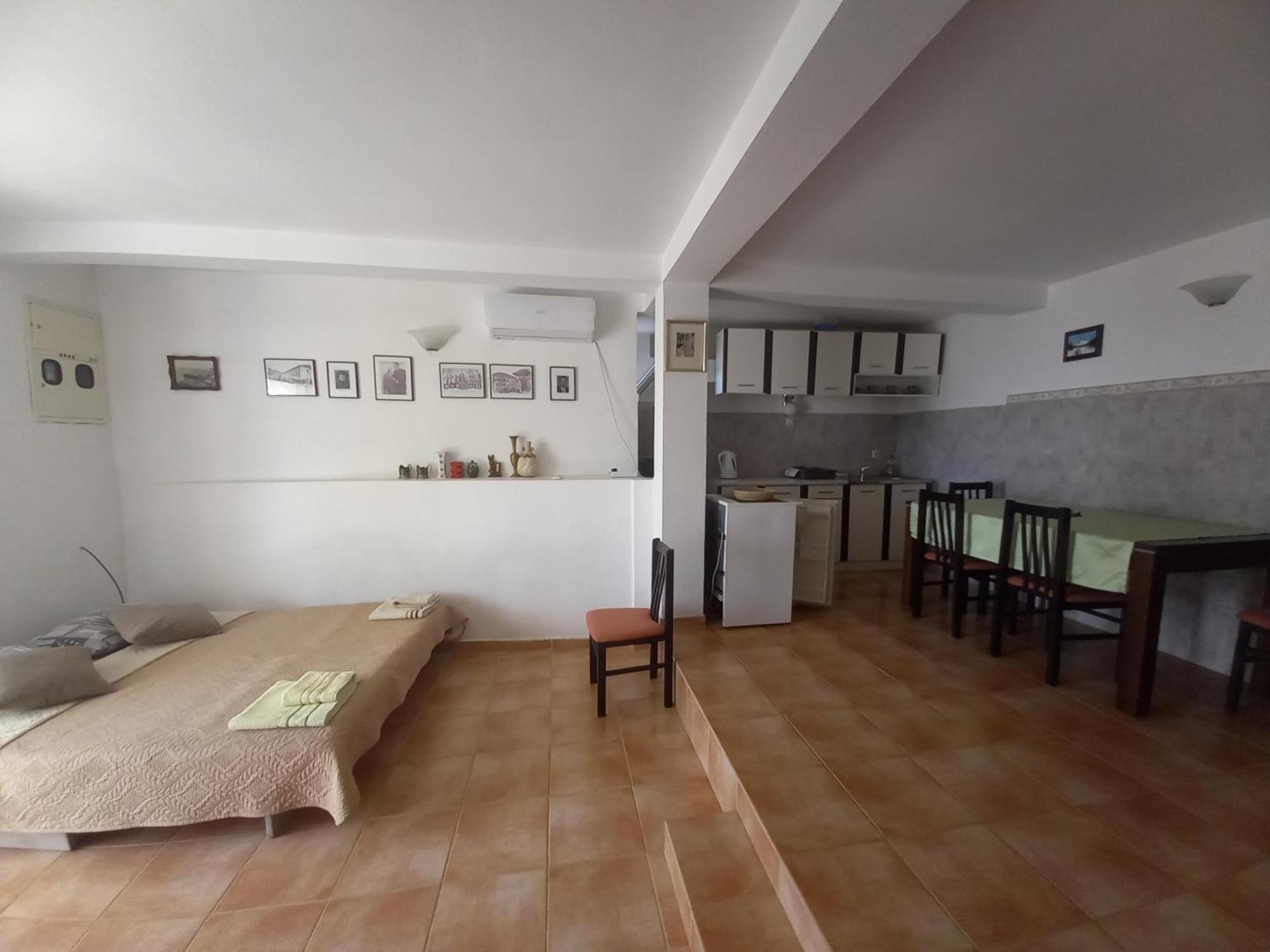 Apartments & Rooms Villa Anastasija Ulcinj Exterior photo