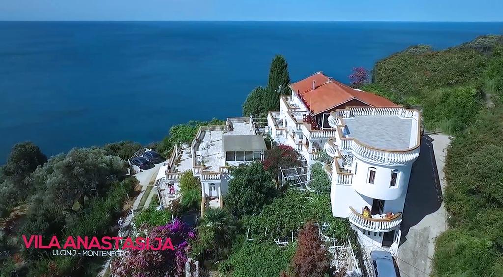 Apartments & Rooms Villa Anastasija Ulcinj Exterior photo